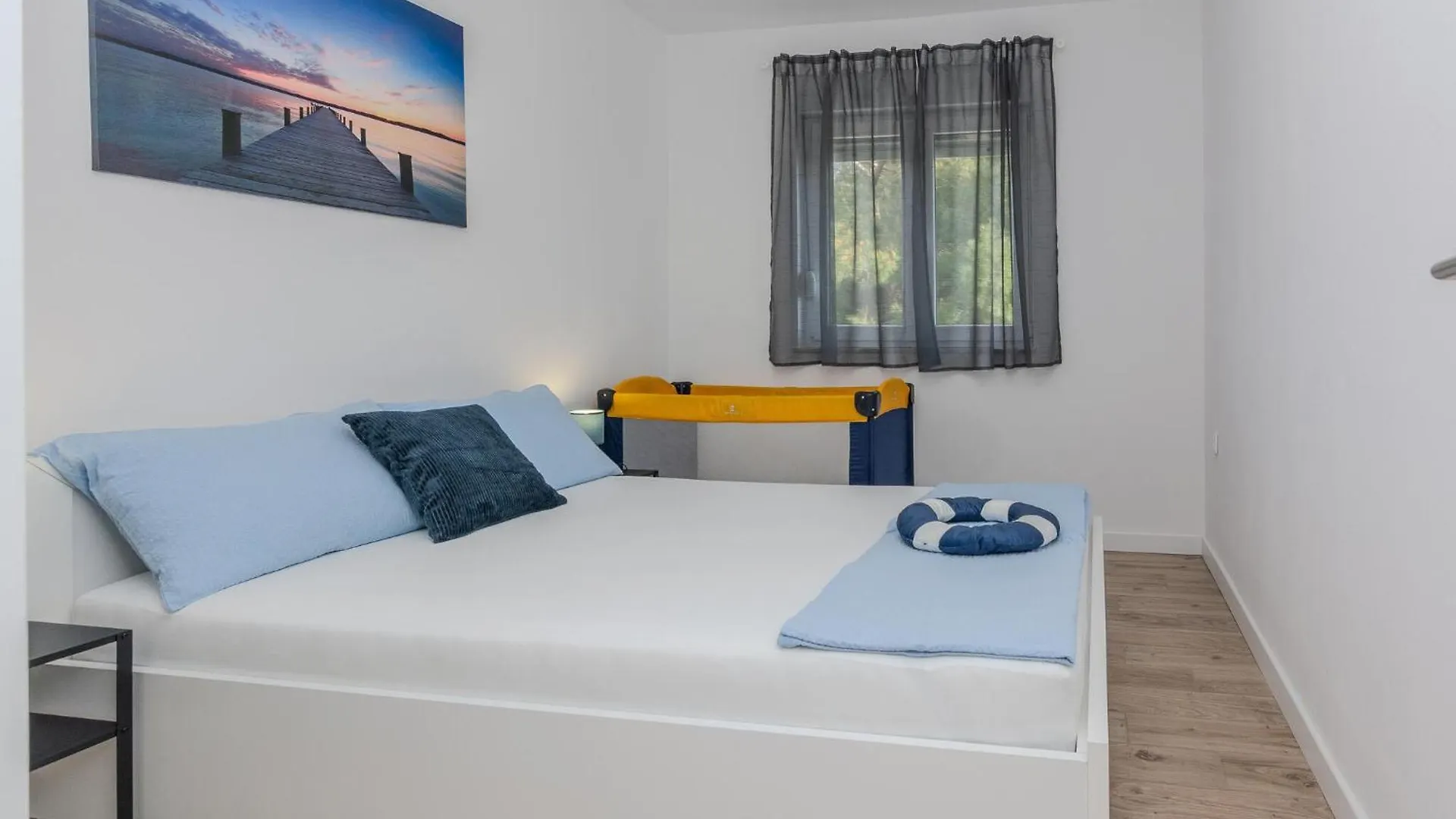 Stunning Apartment In Vir With Wifi 0*,
